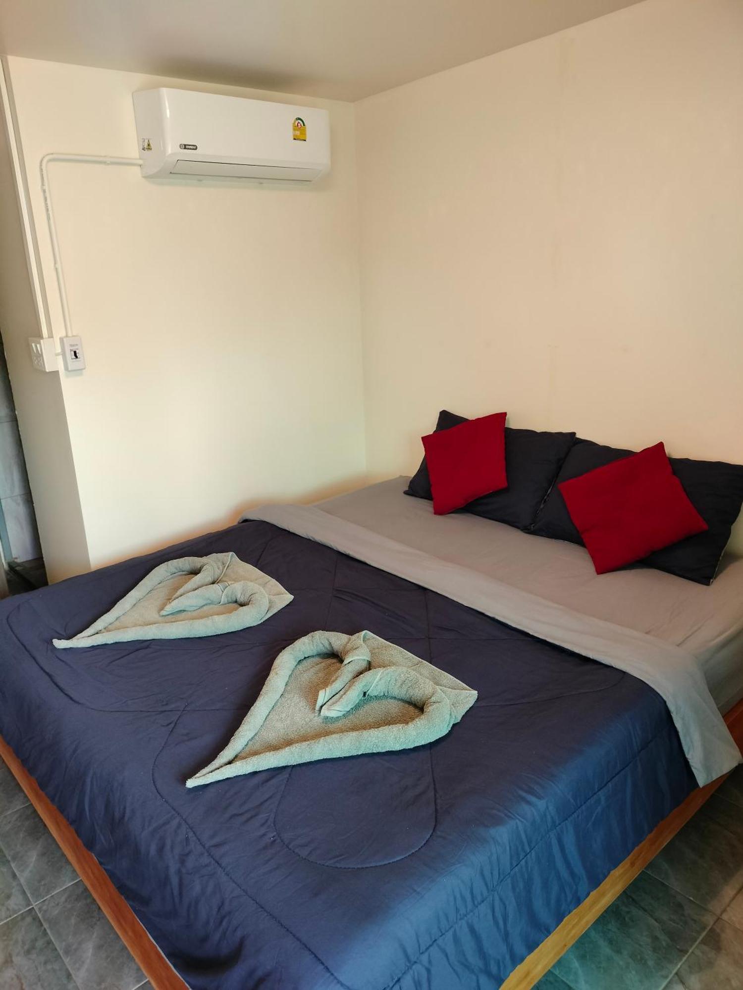 Kohmook​ Money​ House Apartment เกาะมุก ภายนอก รูปภาพ